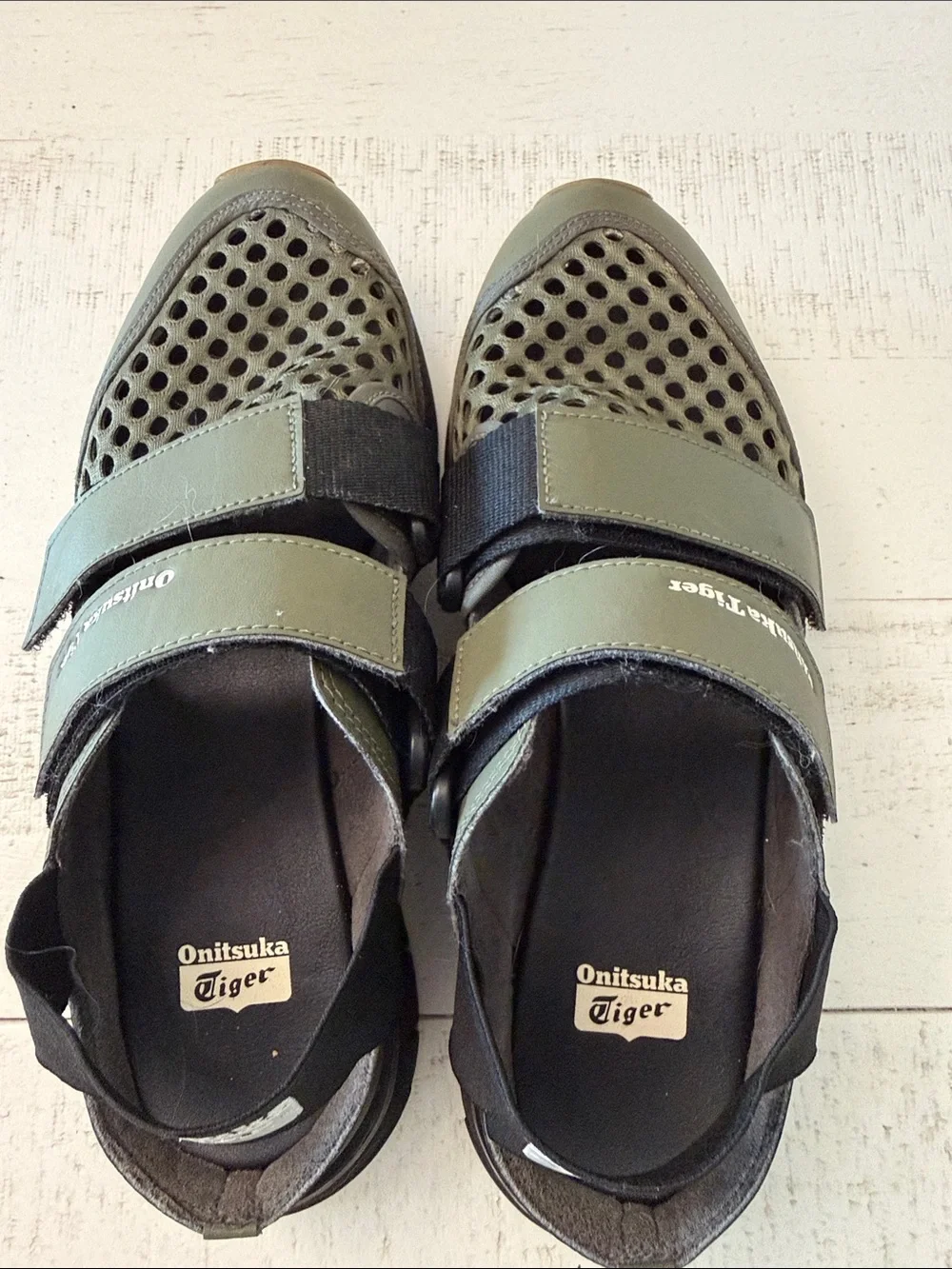 Onitsuka Tiger by Asics Men's Olive Green and Black Velcro Sport Sandals